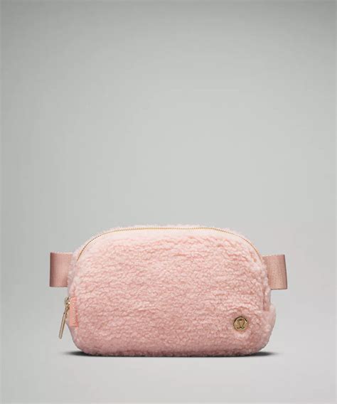 lulu fleece belt bag